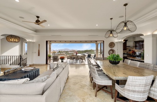 Cabo San Lucas Villa | Cabo San Lucas Ocean & Arch Views! Private Pickleball Court! 3 miles to downtown