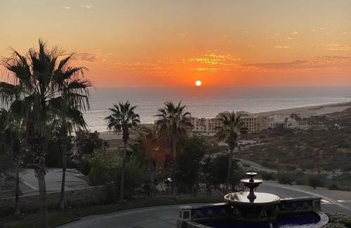 Paraiso Escondido Resort | Cabo San Lucas Oceanfront Resort at Pueblo Bonito - SPRING BREAK 2024!