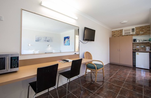 Caboolture Hotel | Caboolture Motel