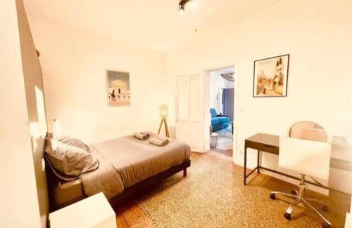 Faubourg Apartment | Cachet Cosy