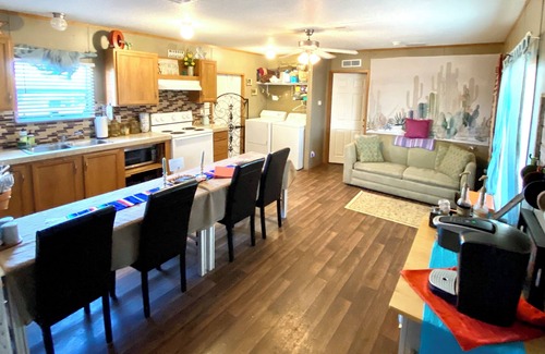 Mereta House | Cactus Inn
