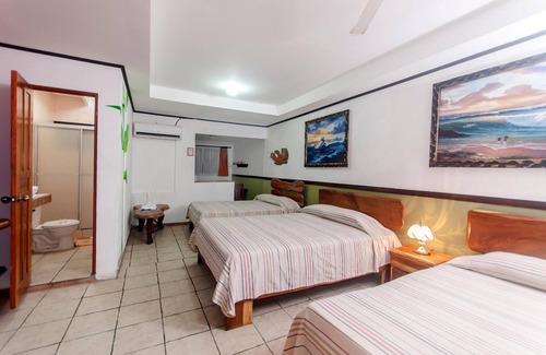 Jaco Hotel | Cadillac Rock Hotel - Adults Only