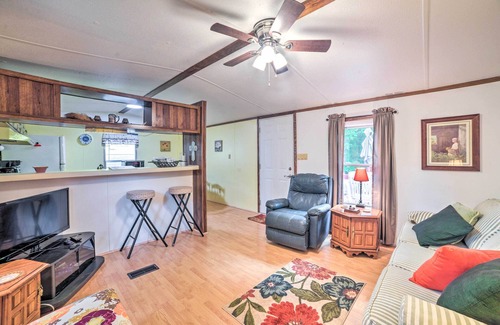 Cadiz Cottage | Cadiz Escape - 6 Mi to Land Between the Lakes