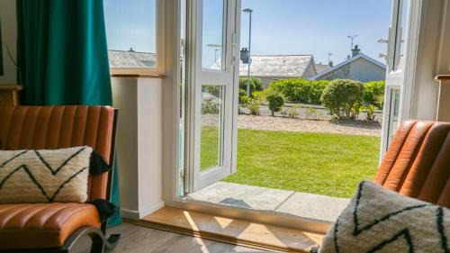 Edern House | Cae Calch