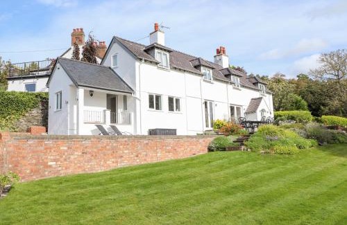 Menai Bridge House | Cae Gallt