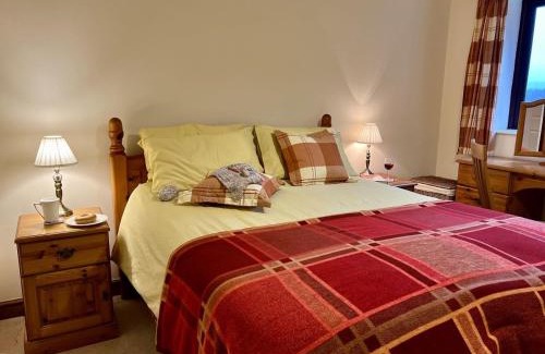 Dolgellau House | Caer Dderwen Oak Field family home in Dolgellau