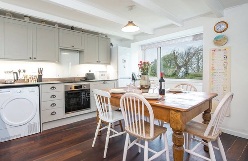 Llanrhian House | Caerau Isaf, Holiday Home Aberfelin Bay, Sleeps 4, 4 bedrooms, bathrooms