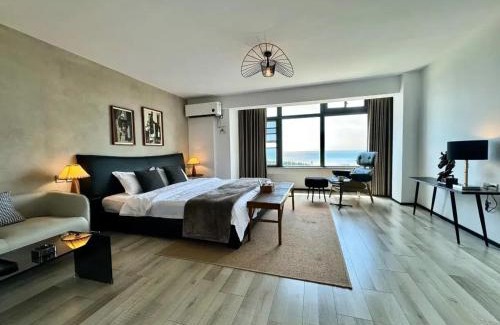 District 10 Apartment | Café Phin Villa