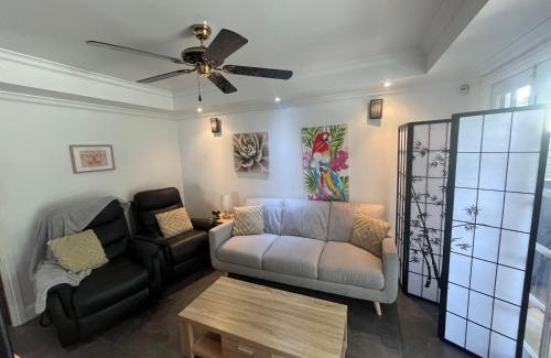 Cairns North Apartment | Cairns Exclusive Paradise Home