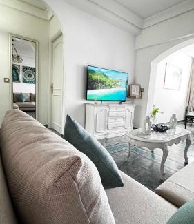 Achakkar Apartment | CALAYS Tu hogar junto al mar - ideal CAN2025