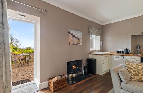 Penally Apartment | Caldey Island View - Sea Views and Log Burner