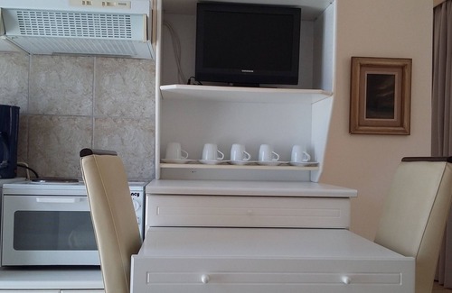 Atsipópoulon Apartment | Calergi Residence 4 -1 BDR/1 LVR Stylish Ap/t - Pool paradise - MONTHLY OFFERS