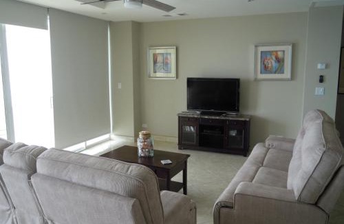 Rosarito Apartment | Calfia Condo
