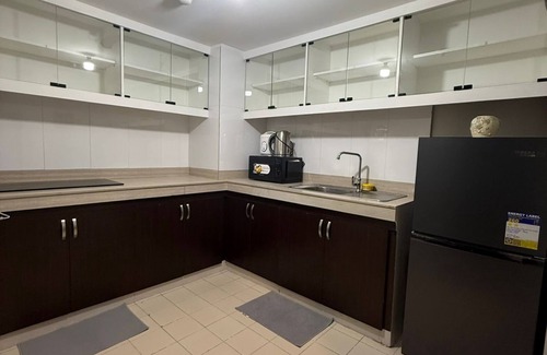 Highway Hills Apartment | Califnia Gardens Square