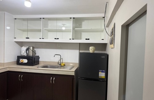Highway Hills Apartment | Califnia Gardens Square