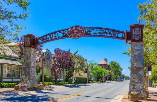Temecula House | Calle Cancion Charms