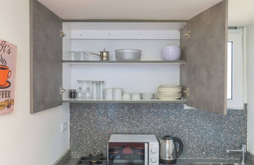 Gemmayzeh Apartment | Calliope 2-BR Apartment in Gemmayze