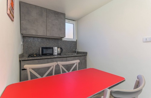 Gemmayzeh Apartment | Calliope 2-BR Apartment in Gemmayze