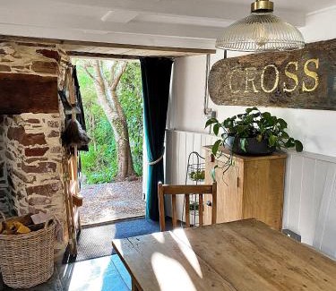 Kingsand House | Calm Cottage, Kingsand