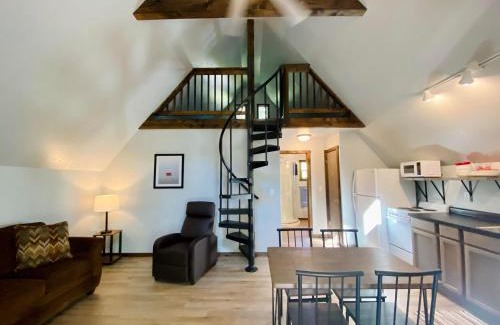 Indian Point Resort | Calm Waters Resort