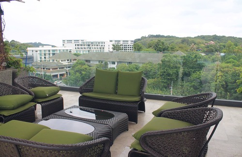 Nai Harn Apartment | Calypso Rawai Seaview apartment