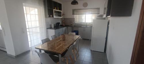 Agii Apostoli House | CAMARES HOUSE