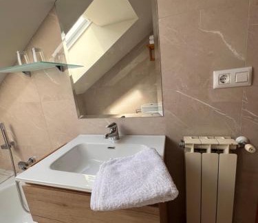 Luarca Apartment | Cambaral 2D