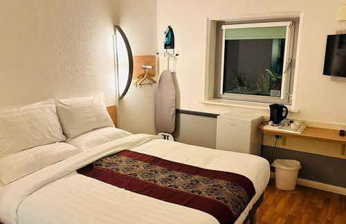 Bradford Hotel | Cambridge Hotel Bradford Central