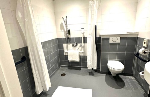 Bradford Hotel | Cambridge Hotel Bradford Central