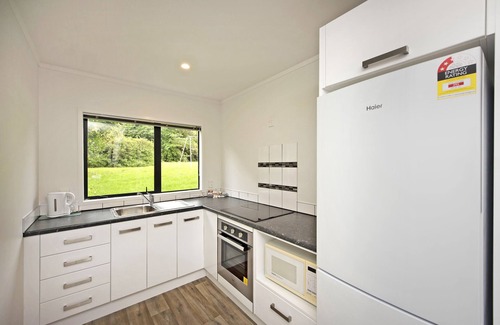 Lower Hutt Hotel | Camellia Court Motel