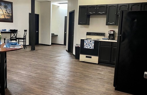 Cameron Apartment | Cameron Suites