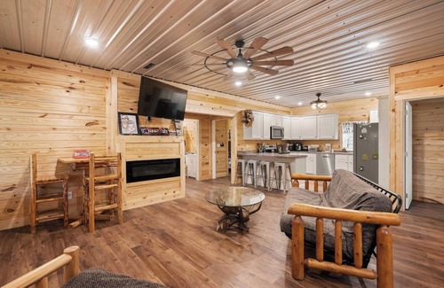 Birdseye House | Camp Chigger Ridge @ Patoka Lake
