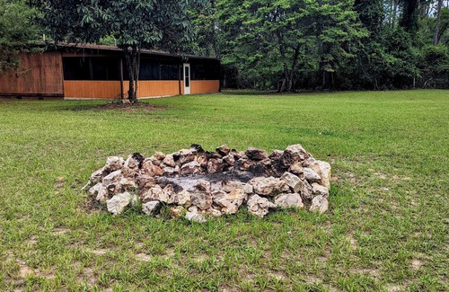 Edgar Cabin | Camp My Way Ocala National Forest Rodman Reservoir Fish/Hunt/Ride/Hike PRIVATE