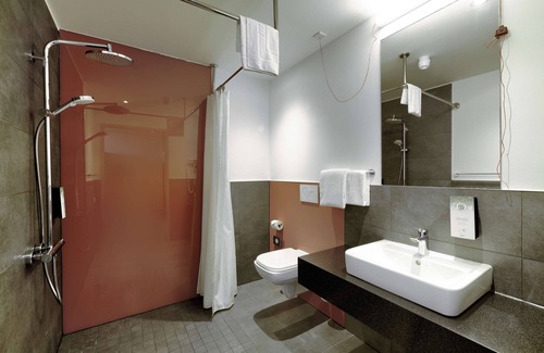 Schoenefeld Hotel | Campanile Berlin Brandenburg Airport