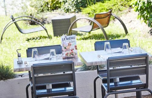 Artigues-pres-Bordeaux Hotel | Campanile NATURE - Bordeaux Est Artigues