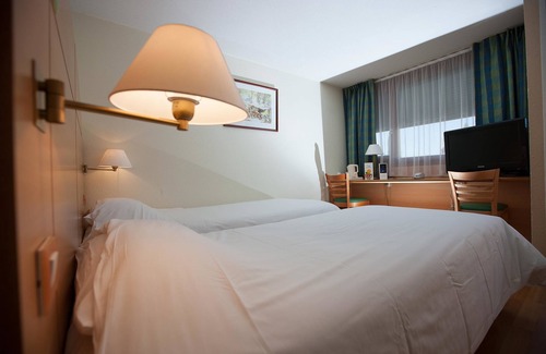 Narbonne Hotel | Campanile Narbonne