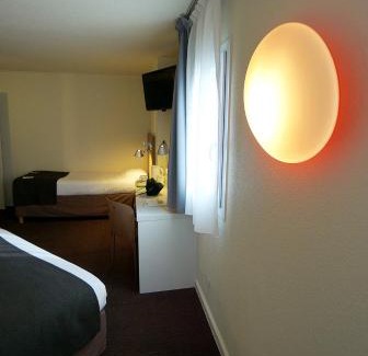 Chaville Hotel | Campanile Paris Ouest - Chaville