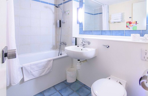 Runcorn Hotel | Campanile Runcorn