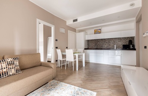 Centro Direzionale Apartment | Campanini