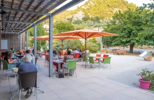 Buis-les-Baronnies House | Camping 3 étoiles - Piscine - cbgcaia
