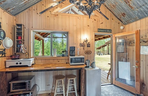 Sandpoint Cabin | Camping cabin on lakefront ranch in Sandpoint