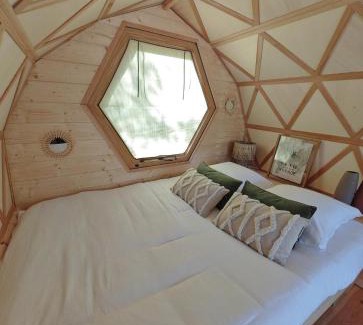 Lanas Other | Camping de l'arche Roulotte géodésique