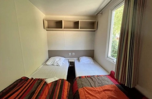 Brissac House | Camping - eehdie - Studio Apartment, Sleeps 5