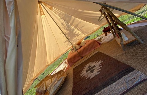 Thiel-sur-Acolin RV Rental | Camping La Bêle et Toile Tente L'exploratrice