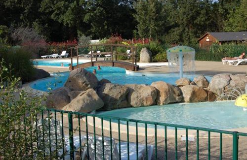 Saint-Marcan Other | Camping le Balcon de la Baie