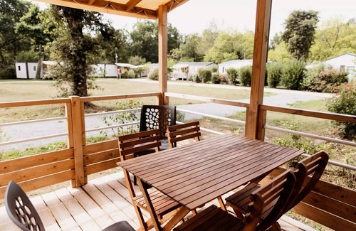 Saint-Laurent-de-Medoc House | Camping Le Paradis * - Mobile Home Ancolie 4 Rooms 5 People + TV