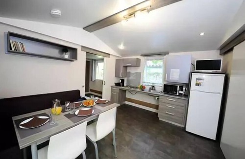 Messanges House | Camping Le Vieux Port* - Resasol mobile home PMR 2 bedrooms 4/6 people