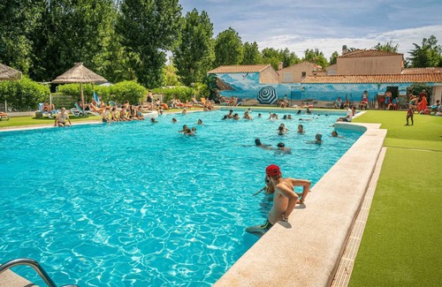 Serignan-Plage House | Camping - Piscine - ccageeh