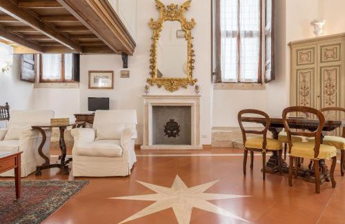 Rione XI Sant'Angelo Apartment | Campitelli Fascinating Apartment