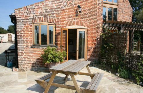 Lowestoft House | Camps Heath Barn